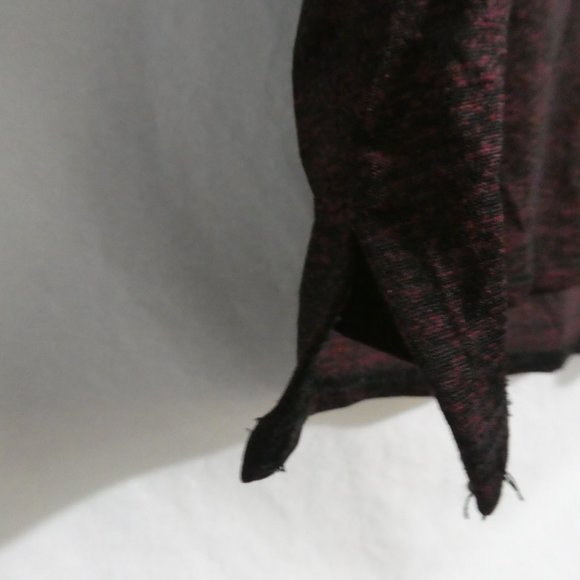 REITMANS "The Collection" Petites | medium, petites | Classic Short Sleeve Tee - Picture 14 of 15